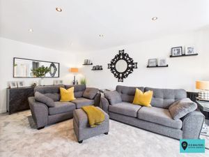 Living Room- click for photo gallery